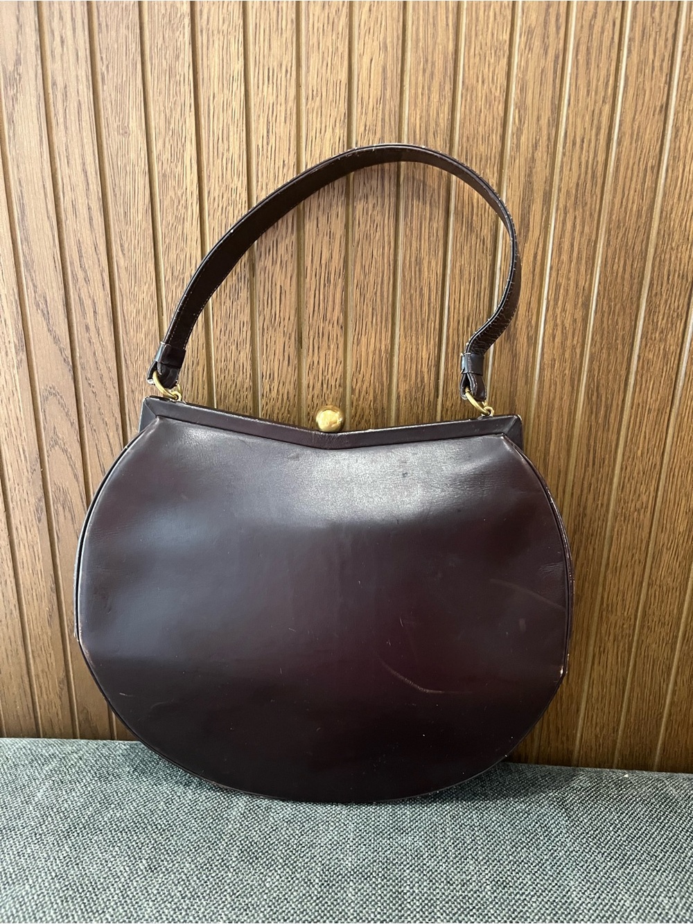 Women's Crescent Shoulder Bag in Dark Brown Leather